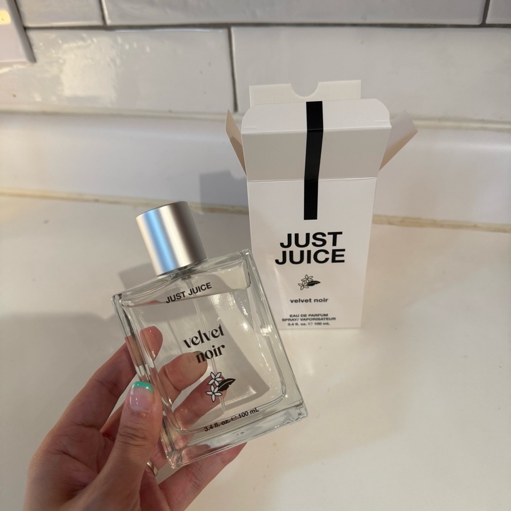 Just Juice Velvet Noir